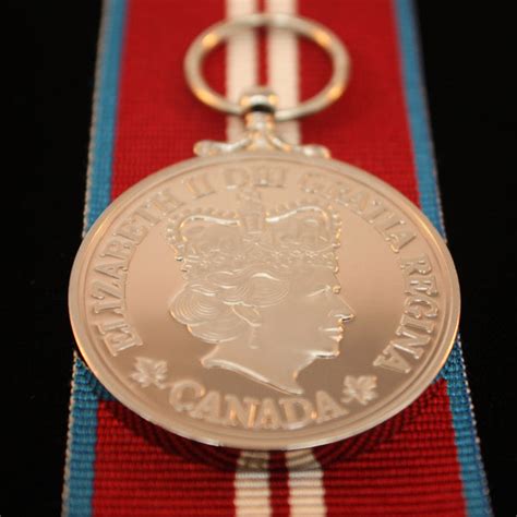 Queen's Diamond Jubilee (2012) Medal, Reproduction – Defence Medals Canada