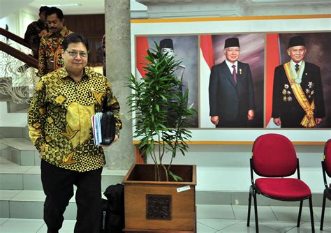 cara kerja kartu pra kerja