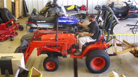 1984 Kubota B7200 Hst Tractor With Gb220 Loader Youtube