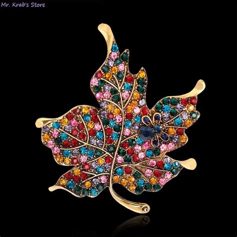 Colorful Maple Leaf Piercing Brooch Pin Collar Decor Badge Corsage Leaf