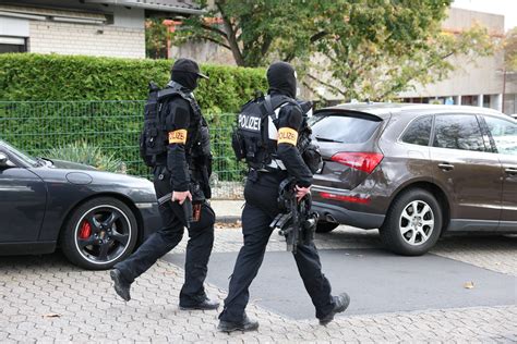 Siegburg Polizei Nach Amokalarm Im Großeinsatz Fotos