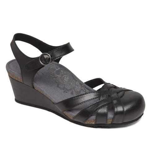 Aetrex Womens Lindsay Closed Toe Wedge Black Lauries Shoes