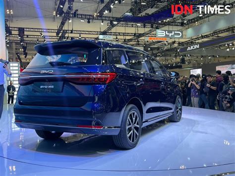 Mobil Listrik BYD M6 Harga Spesifikasi Dan Fiturnya