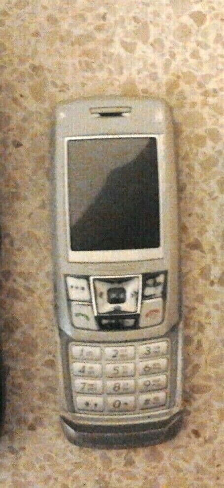 Vintage Cellphone Samsung Sgh E250 Slider Mobile Phone Ebay