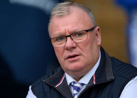 Second day of talks as Gillingham manager Steve Evans meets his squad ...