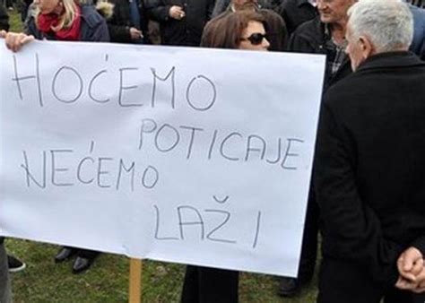 Macanovici Net Ko A Sda Usk Sve Izvijesniji Masovni Protesti