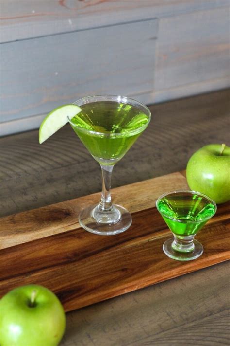 Sour Apple Martini - The Wanderlust Kitchen