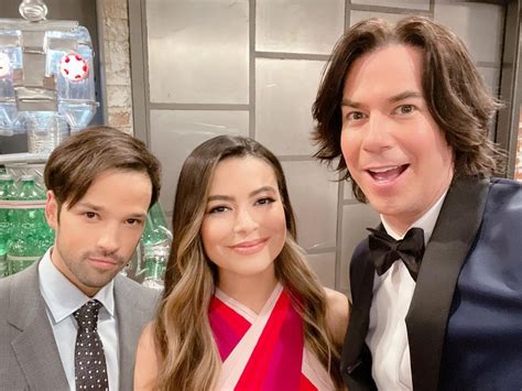 The 'iCarly' Reboot Is Filming! Behind-the-Scenes Cast Photos