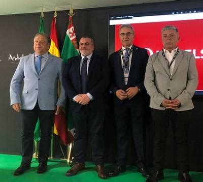 Tarifa Aterriza En Fitur Con El Calendario De La Capital Mundial De Los