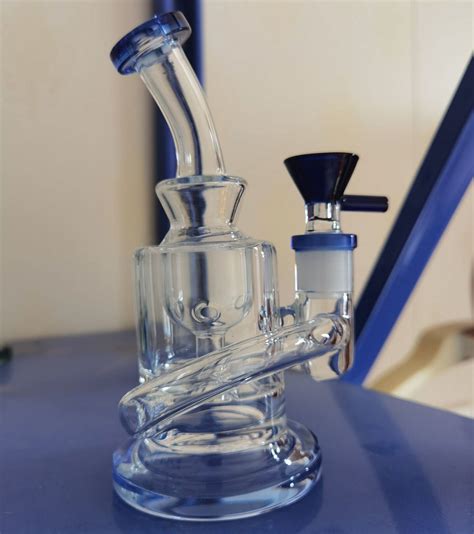 2022 New Glass Smoking Water Pipe Glass Smoking Water Pipe And High Quality Glass Smoking