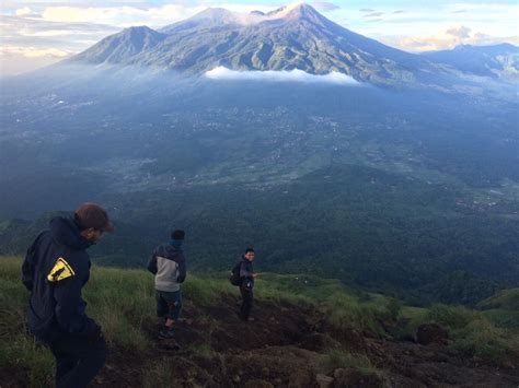 Pendakian Puncak Pawitra Gunung Penanggungan PUNAKAWANKU