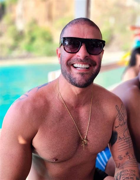 Paolla Oliveira Se Derrete Em Foto De Diogo Nogueira Sem Camisa Coisa