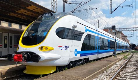 First electric train for regional transport in Croatia inaugurated ...