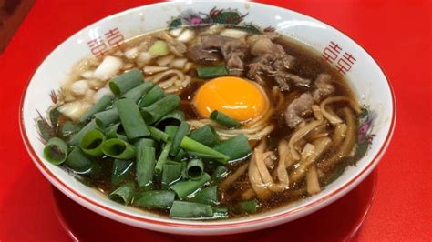 焼肉屋さんだからこそ出来るa5ランクの牛すじが入った中華そば。今ならなんと500円で食べれるんです！（麺ターテイナー藤） エキスパート