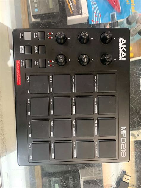 Akai MPD218 Drum Pad Controller | Reverb