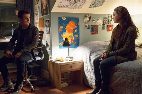 Hannah Returns In Full 13 Reasons Why Season 2 Trailer