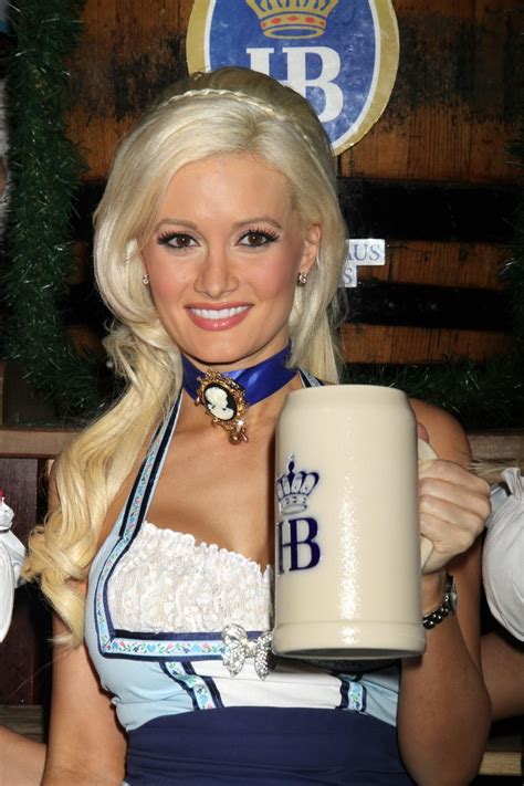 Holly Madison Busty Wearing Skimpy German Folkware At The Oktoberfest Keg At Hof Porn Pictures