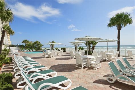 Days Inn by Wyndham Daytona Oceanfront | Daytona Beach, FL Hotels