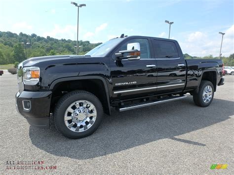 2019 GMC Sierra 2500HD Denali Crew Cab 4WD In Onyx Black Photo 8