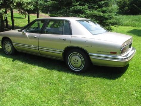 Buick Park Avenue Ultra Supercharged Rare Excellent Condition