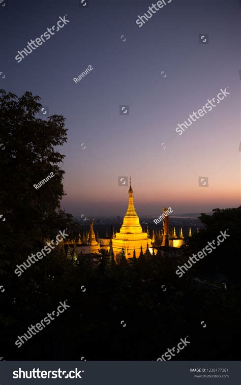 1,605 Mandalay Pagoda Night Images, Stock Photos & Vectors | Shutterstock