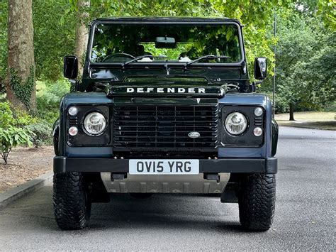 2015 LAND ROVER DEFENDER AUTOBIOGRAPHY EDITION Fabricante LAND