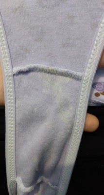 Corrimento Que Mancha A Calçinha - Corrimento que fica amarelo na calcinha | BabyCenter
