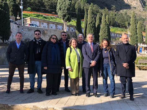 Palermo Cimitero Rotoli Orlando Emergenza Superata Qds