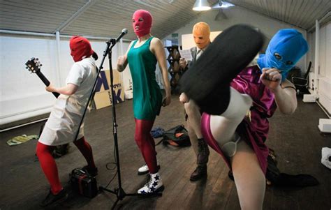 PUSSY RIOT A PUNK PRAYER POKAZATELNYY PROTSESS ISTORIYA PUSSY RIOT Motovun Film Festival