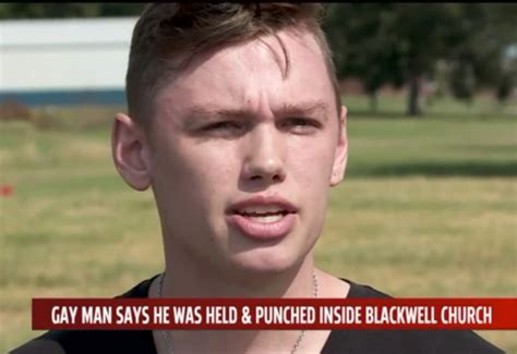 Pareja Gay Atacada En Una Iglesia CromosomaX