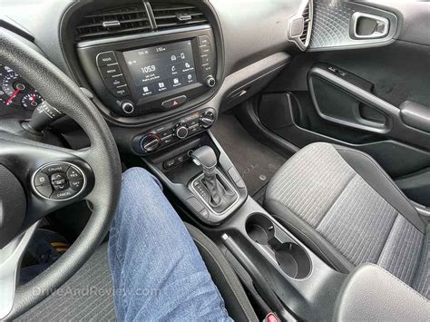 Pics of the 2021 Kia Soul interior: 10 things to love and hate – DriveAndReview