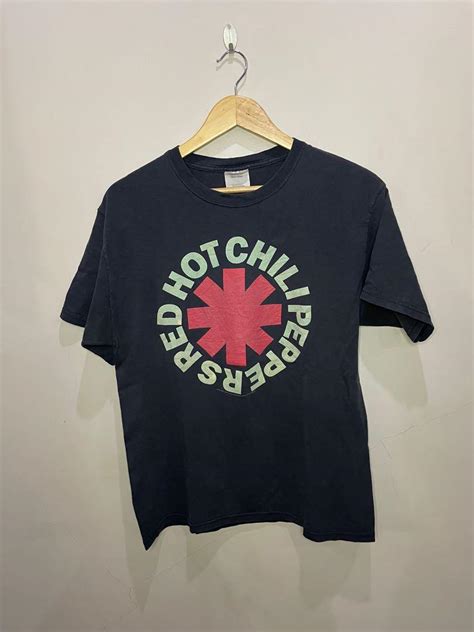 RED HOT CHILI PEPPERS HANES TAG Men S Fashion Tops Sets Tshirts Polo Shirts On Carousell