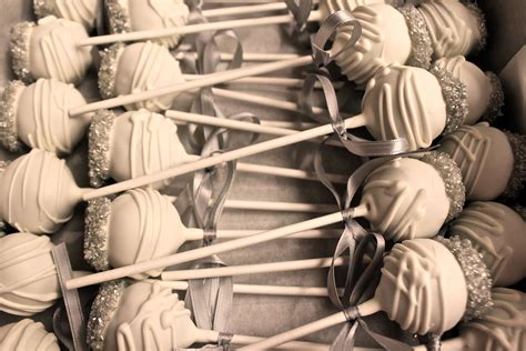 White And Silver Cake Pops Cake Pops Silver Cake Cake