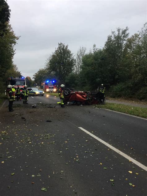 T Dlicher Verkehrsunfall Auf Der Landstra E