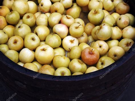 Моченые яблоки