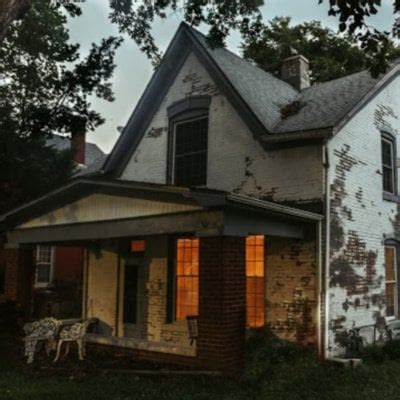 The Sallie House Haunting : r/ghosthuntingwarriors