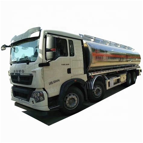 Sinotruck Howo Aluminum Alloy Fuel Tanker X Mobile Jet Oil Refueling