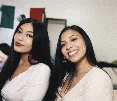 Latina Fire Scrolller