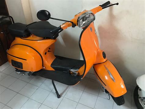 Restored Bajaj Chetak mimics Vespa Super