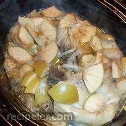 Slow Cooker Apple Pork Chops