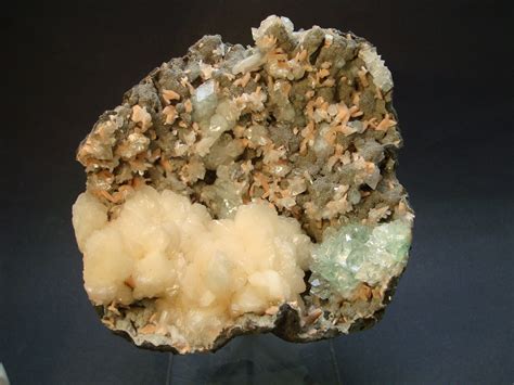 About Geodes - Charlotte Bailey Fossils and Minerals Blog