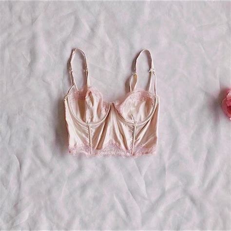 Nude Pink VS Bustier Never Worn Bust Inches Depop