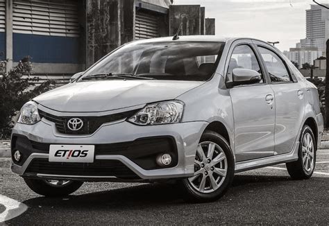 Toyota Etios Sedan Ficha T Cnica Consumo M Dio Pre O