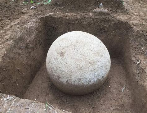 Una Nueva Esfera De Piedra Precolombina Es Hallada En Costa Rica