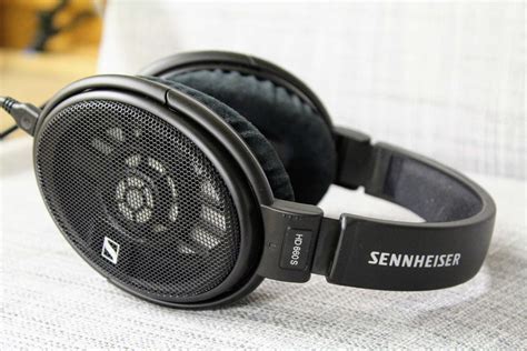 SENNHEISER HD660S