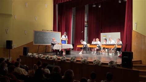 Ani De Teatru La Media S Rb Tori I La Sala Traube Novatv Ro Youtube