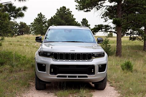 Review: 2021 Jeep Grand Cherokee L makes a rough but ready landing