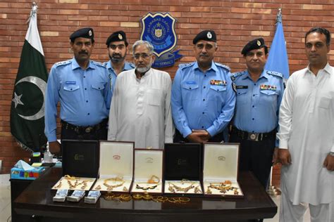 Islamabad Police On Twitter سی آئی اے پولیس ٹیم نے بینکوں کے باہر