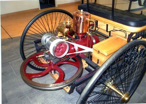 1886 BENZ PATENT MOTORWAGEN RE CREATION Engine 170150