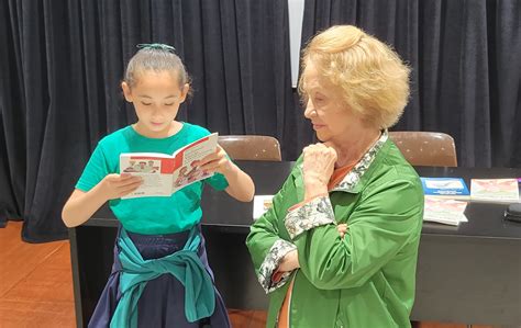 Visita de Balbina Rivero por el Día del Libro CEIP Montaña Pacho